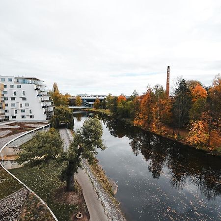 Riverside Apartments Чешка Будьовица Екстериор снимка