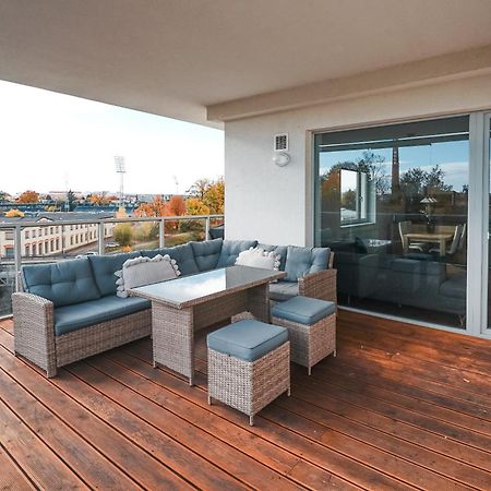 Riverside Apartments Чешка Будьовица Екстериор снимка